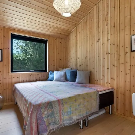 3 Bedroom Cozy In Dom wakacyjny *