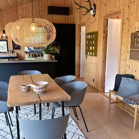 3 Bedroom Cozy In * בלוקהוס
