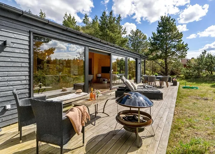 3 Bedroom Cozy In * Blokhus