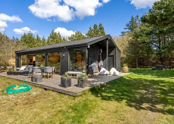 3 Bedroom Cozy In Blokhus
