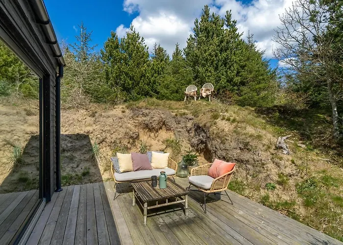 3 Bedroom Cozy In Dom wakacyjny *